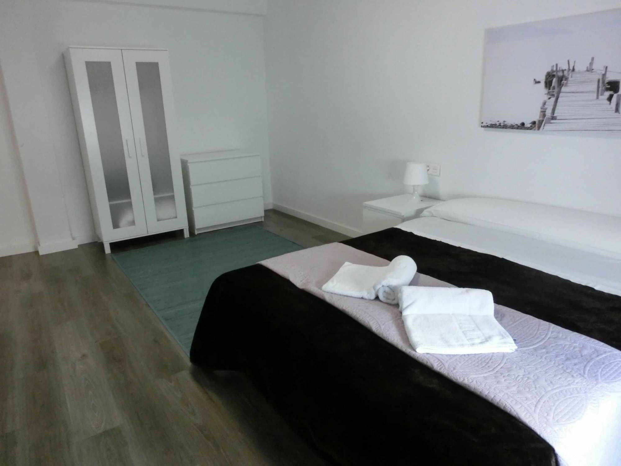 Total Valencia Ave Leisure & Culture Apartment Bagian luar foto